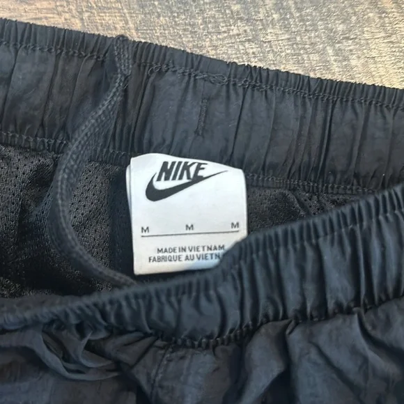 Nike boy shorts size M - Picture 3 of 4